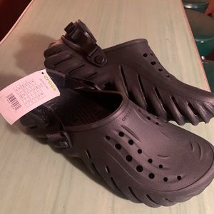 NEW Mens Crocs Echo Black Clog Shoes Size 13 207937-001